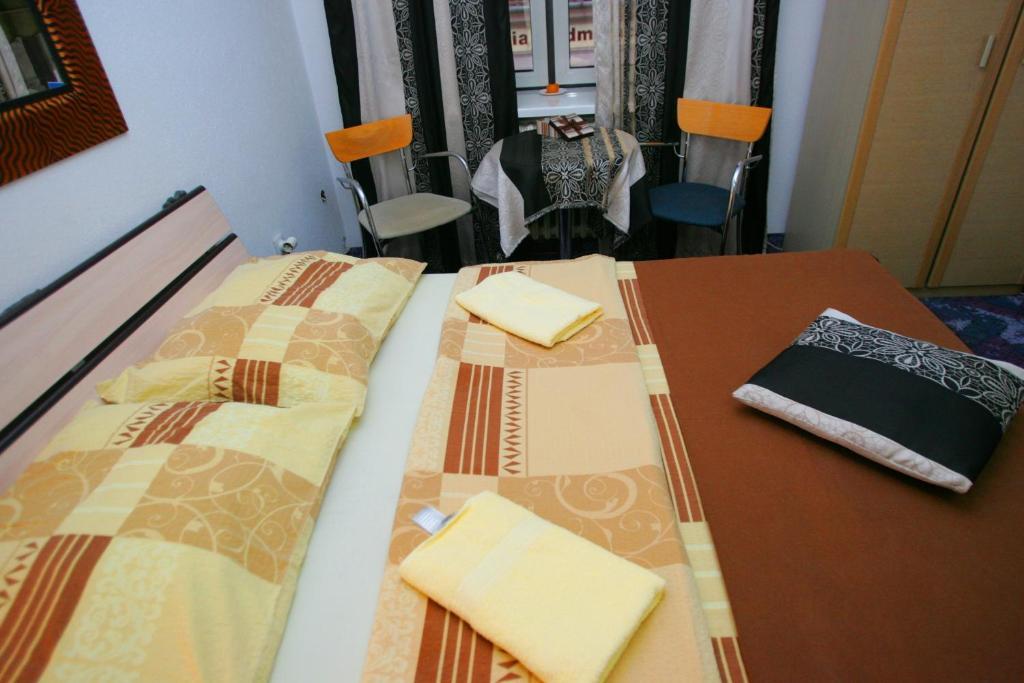 Hostel 021 Novi Sad Oda fotoğraf